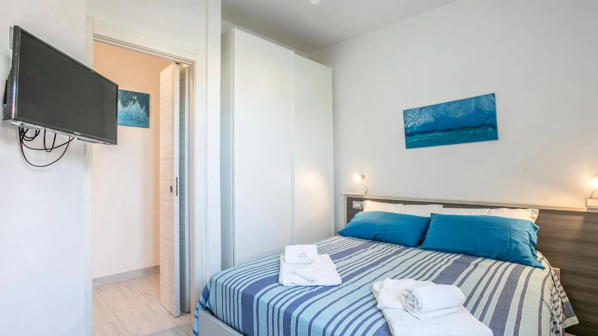 Beautiful Apartment In Scicli With Jacuzzi