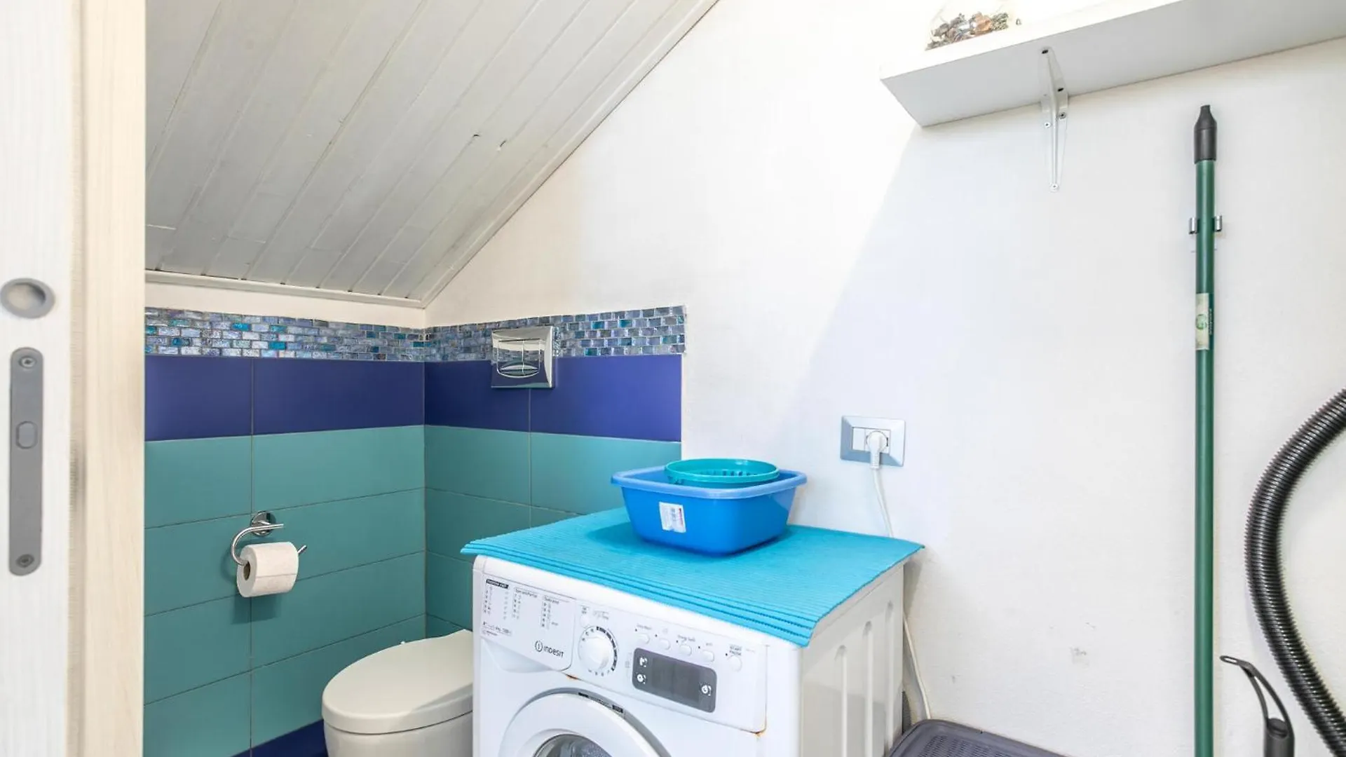 Beautiful Apartment In Scicli With Jacuzzi